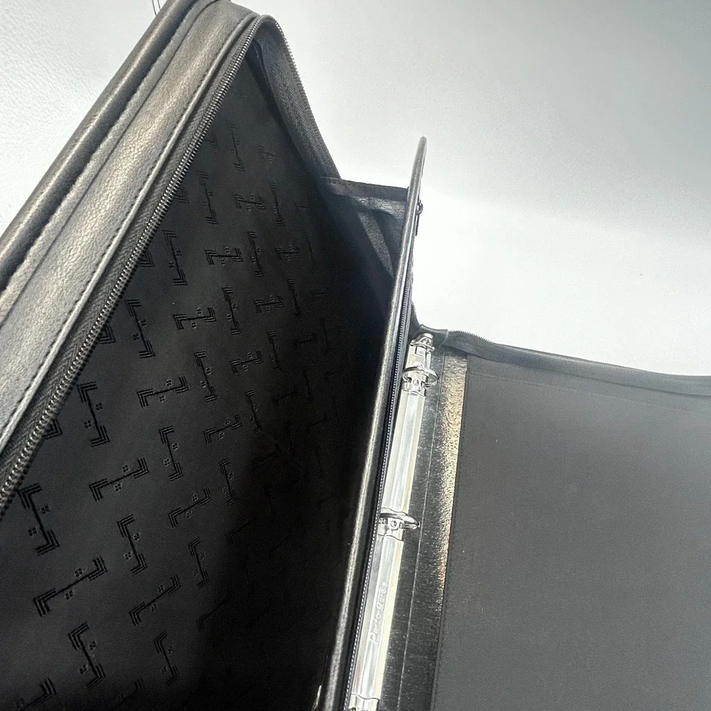 Samsill‎ Black Faux Leather 3-Ring Zippered Portfolio Binder Planner Organizer L